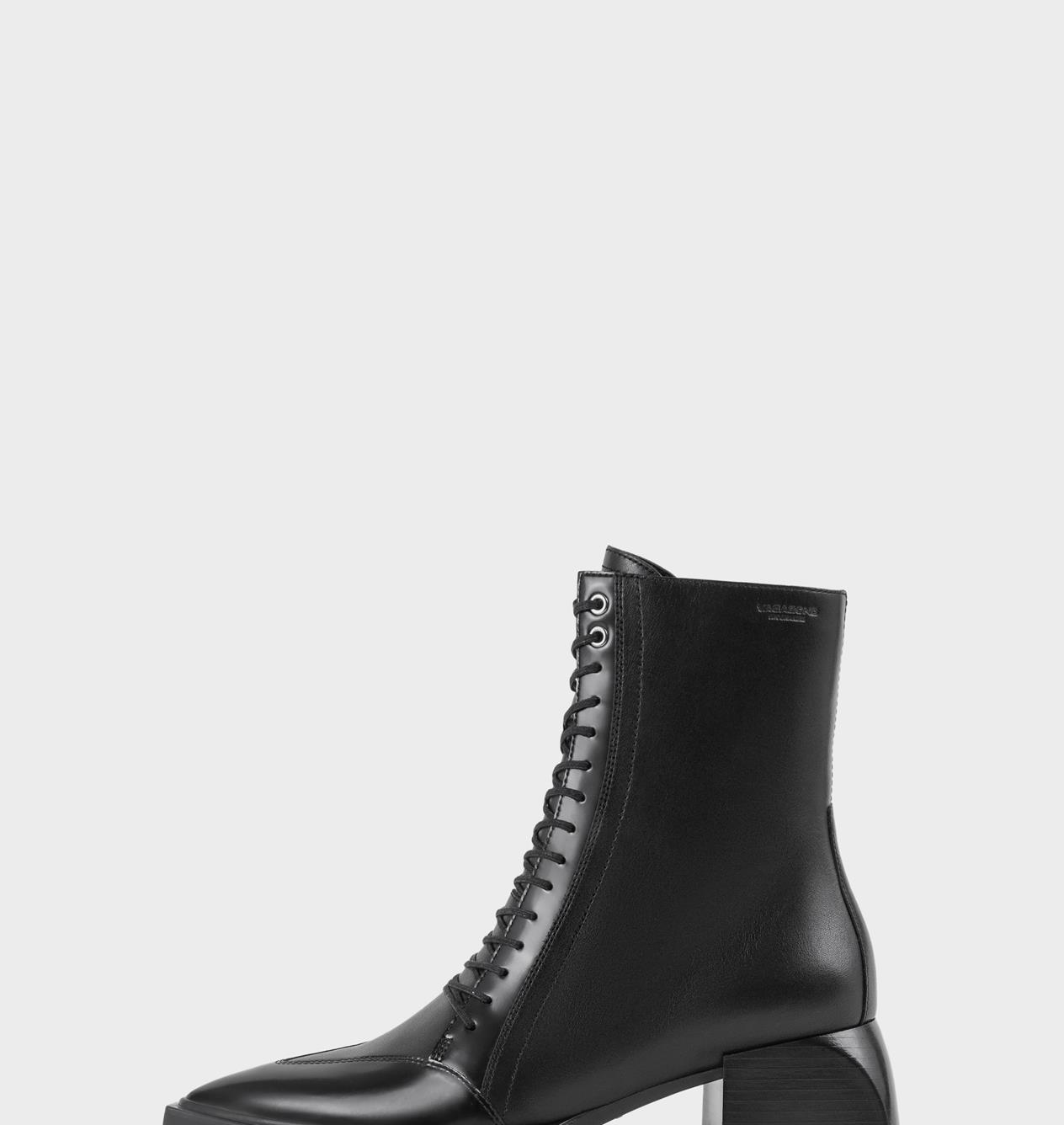 Vagabond Vivian Boots Black Woman