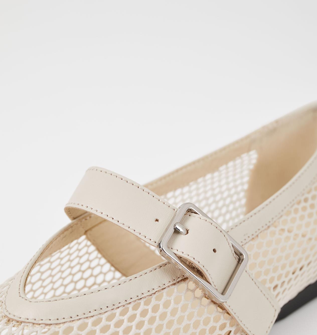 Vagabond - Wioletta | Shoes | Off-white | Woman