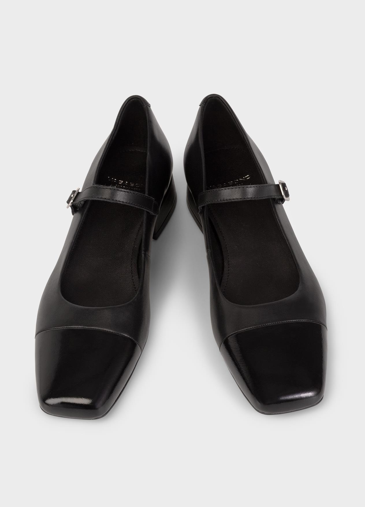 Debbi | Pumps | Black | Woman | Vagabond
