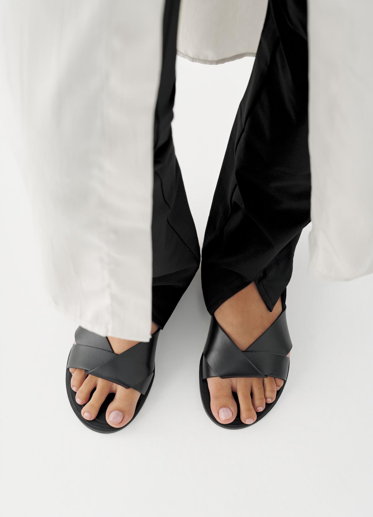 Tia 2.0 sandals | Sandals | Black | Leather | Woman | Vagabond