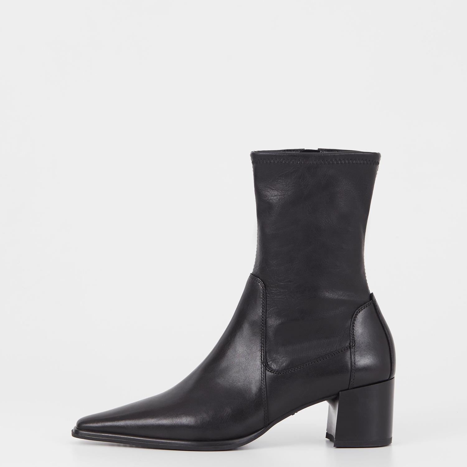 Women's Black Vagabond Shoemakers Giselle - Leather/Comb