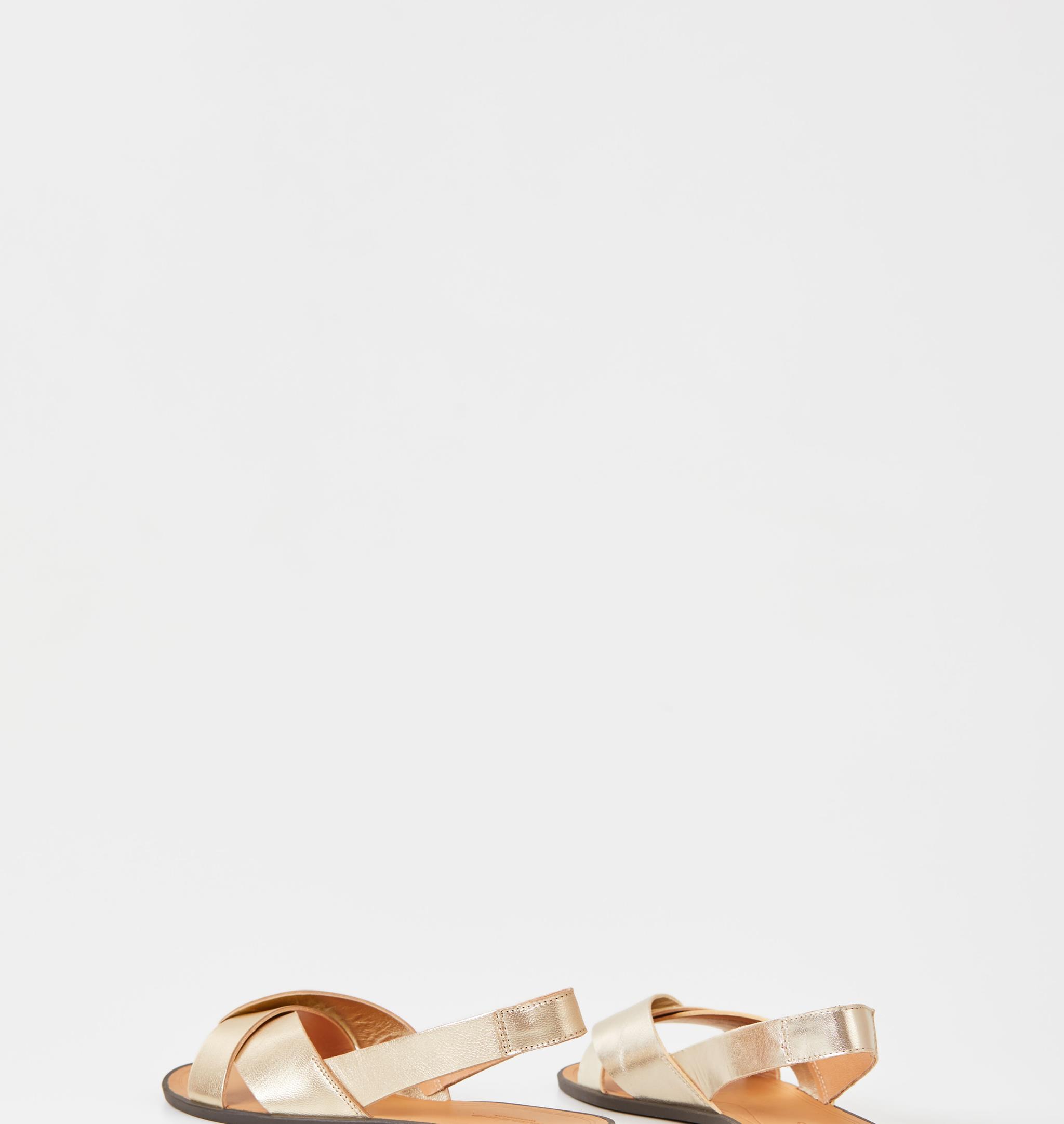 Vagabond gold sandals fashion