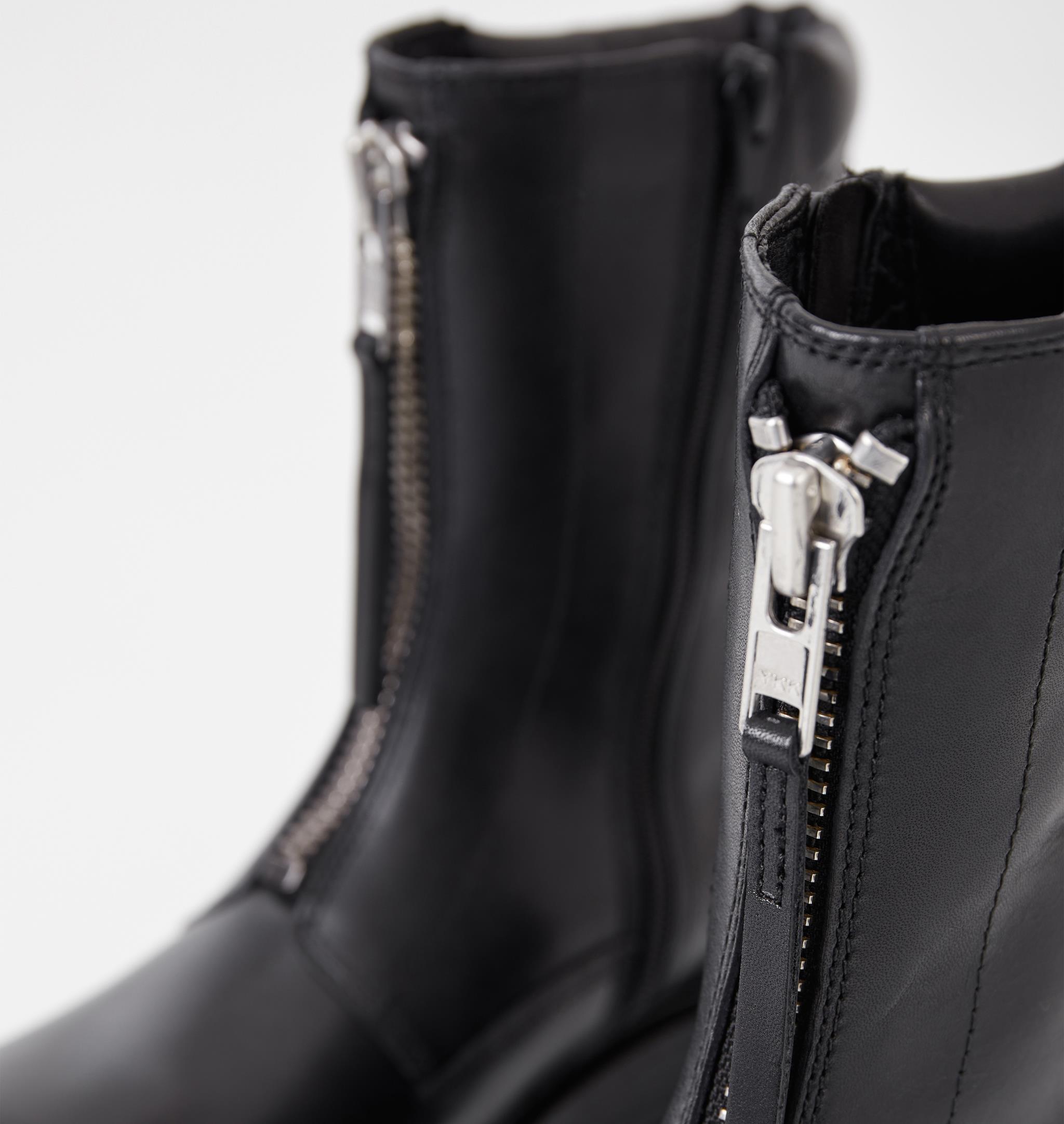 Cosmo 2.0 Boots Black Woman Vagabond