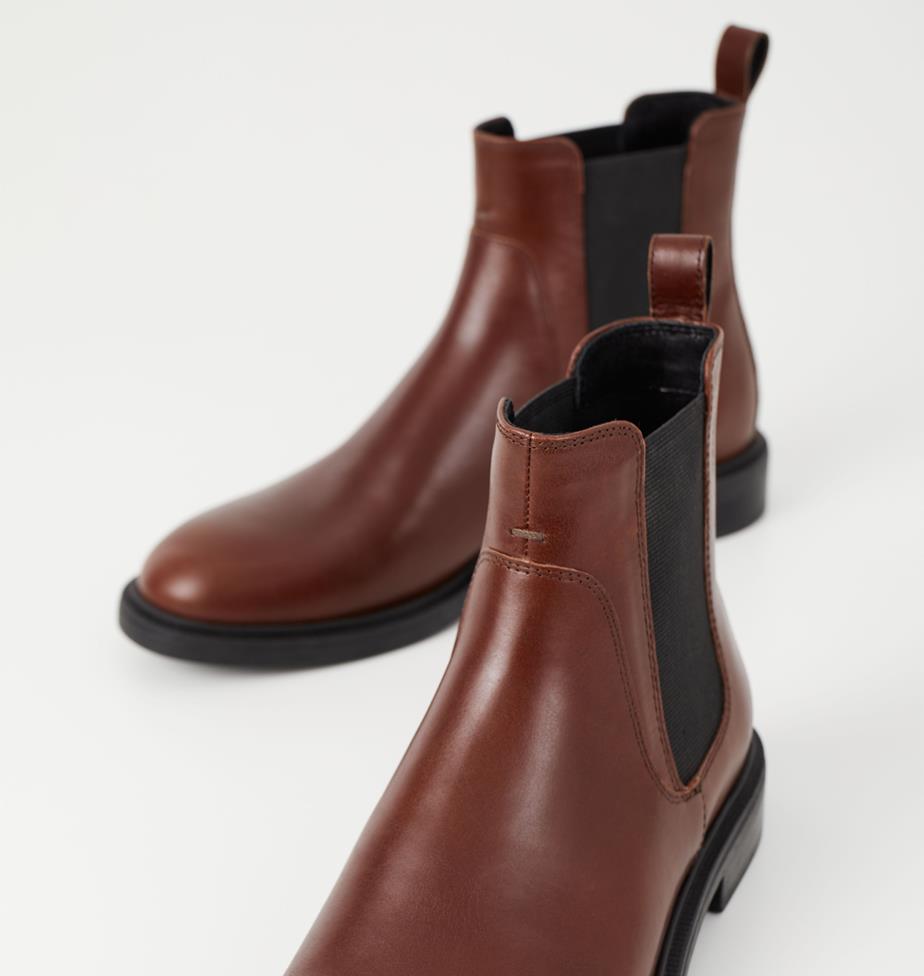 Vagabond Amina Boots Brown Woman