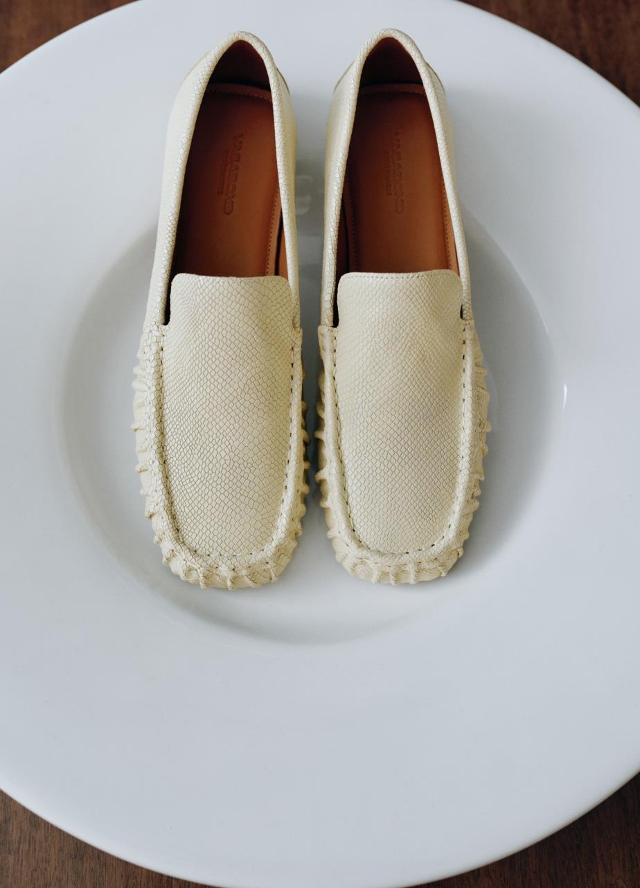 Mika Loafers