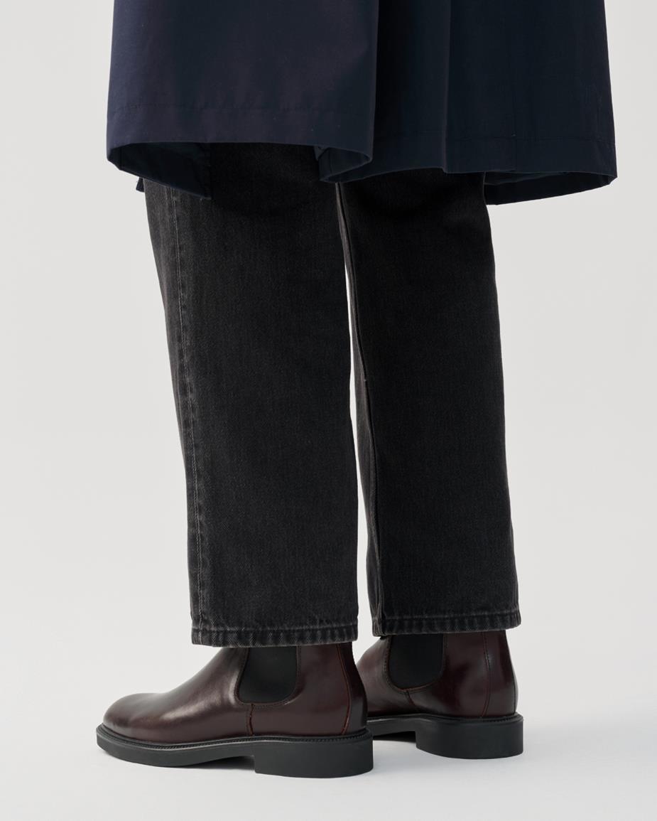 Alex M Boots