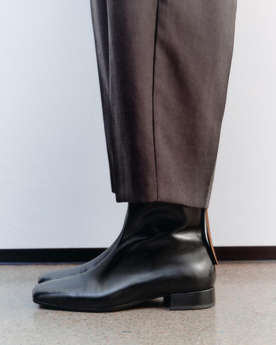 Mona boots
