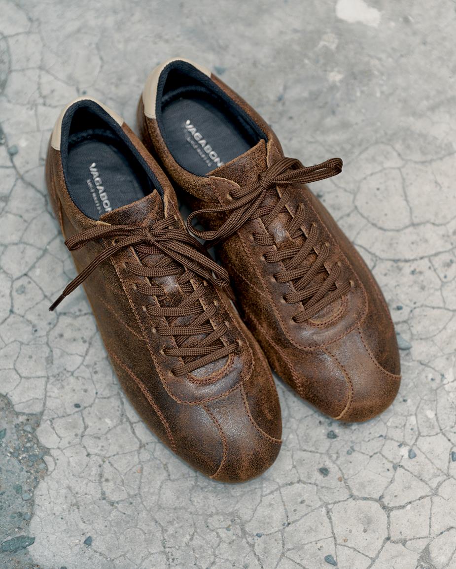 Hollie Sneakers