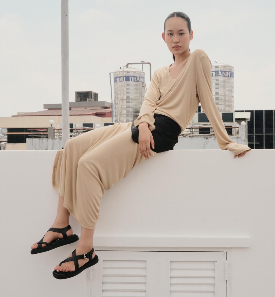 Connie sandals
