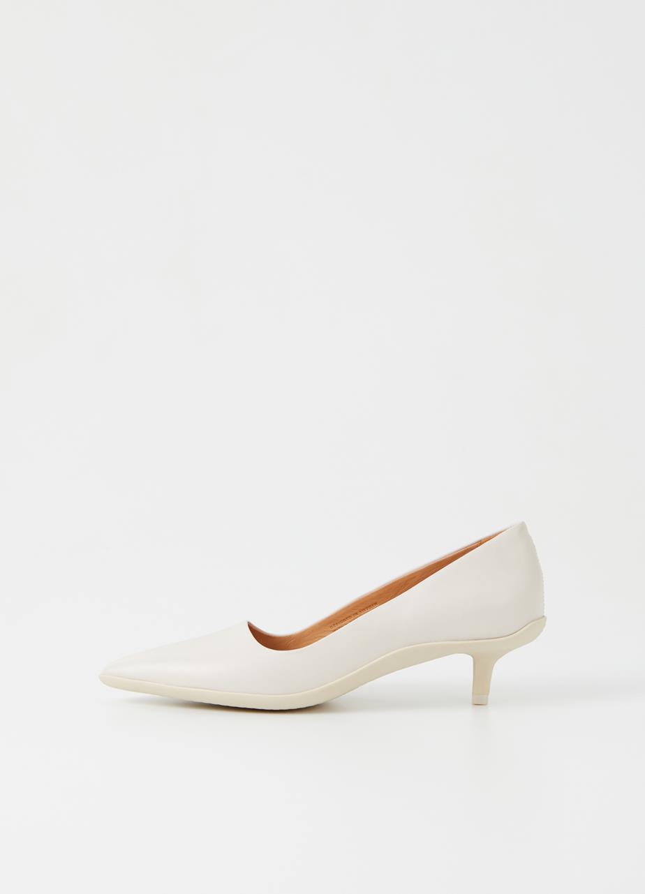 Lydia pumps Off White leather