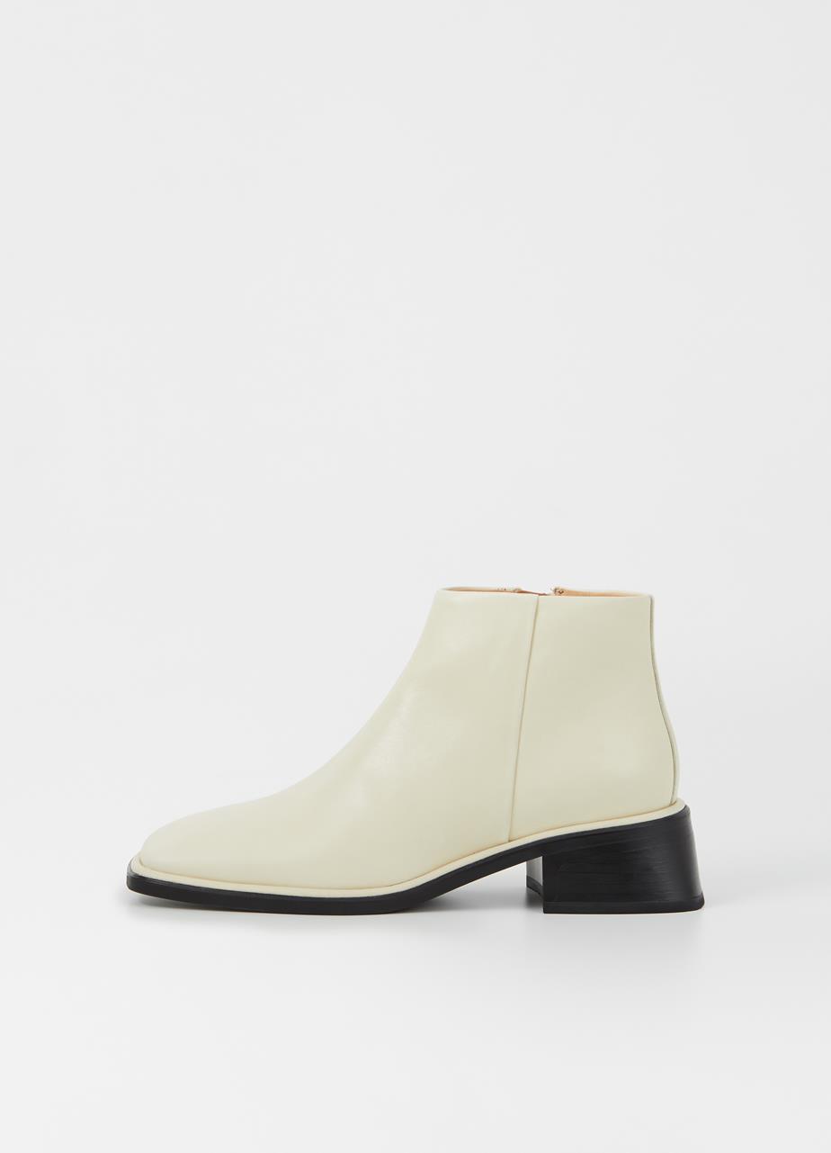 Neema boots Off White leather