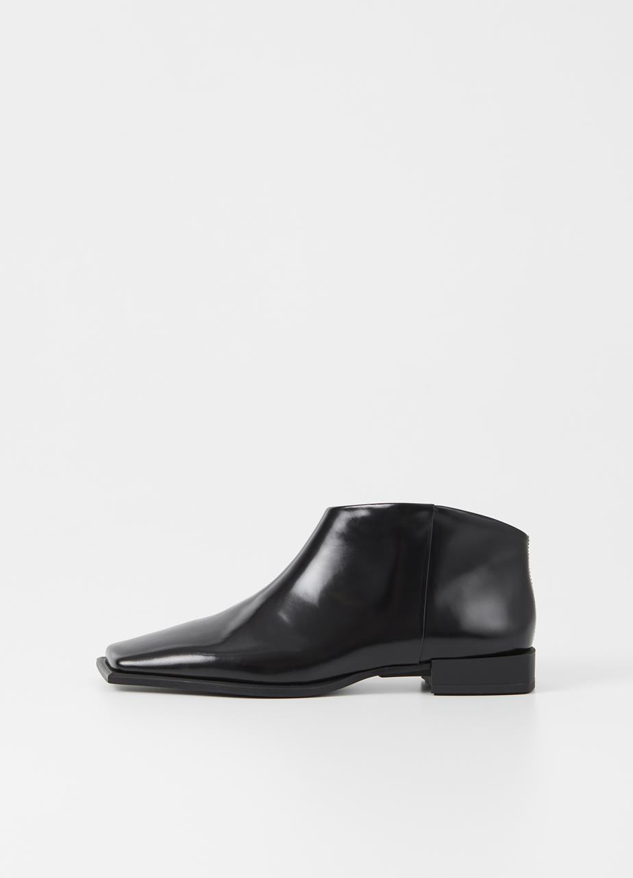 Salma boots Black polished leather