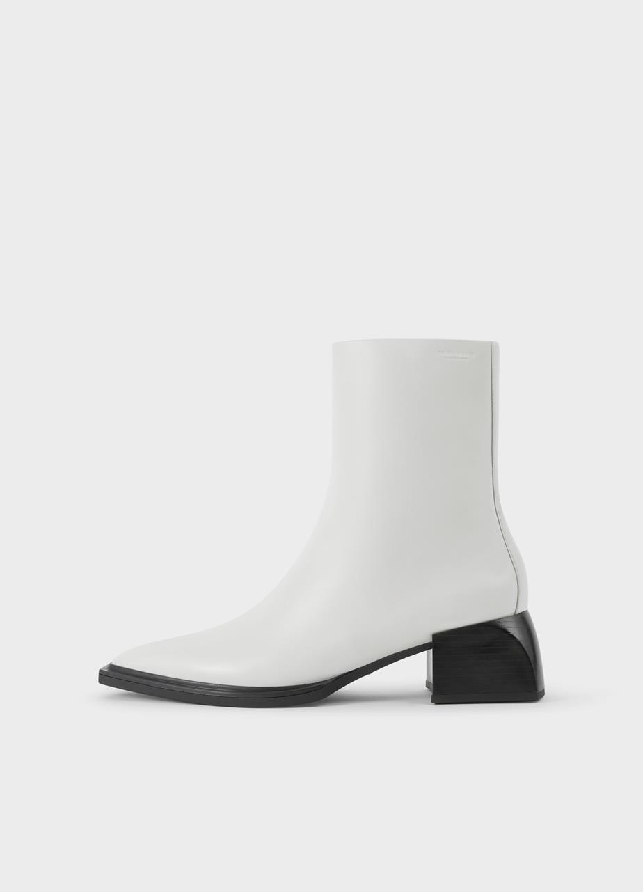 Vivian boots White leather