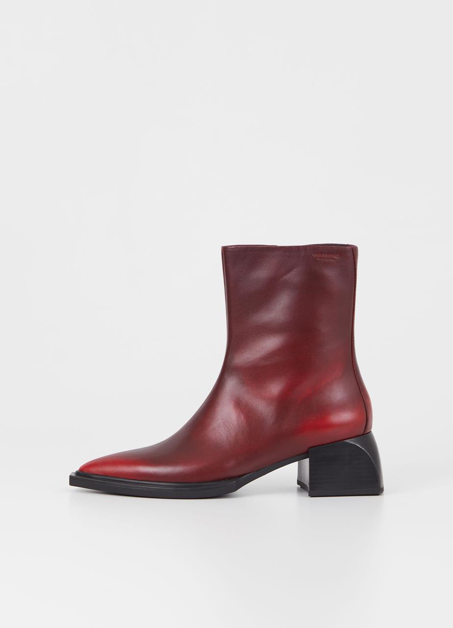 Vivian boots Red brush-off leather