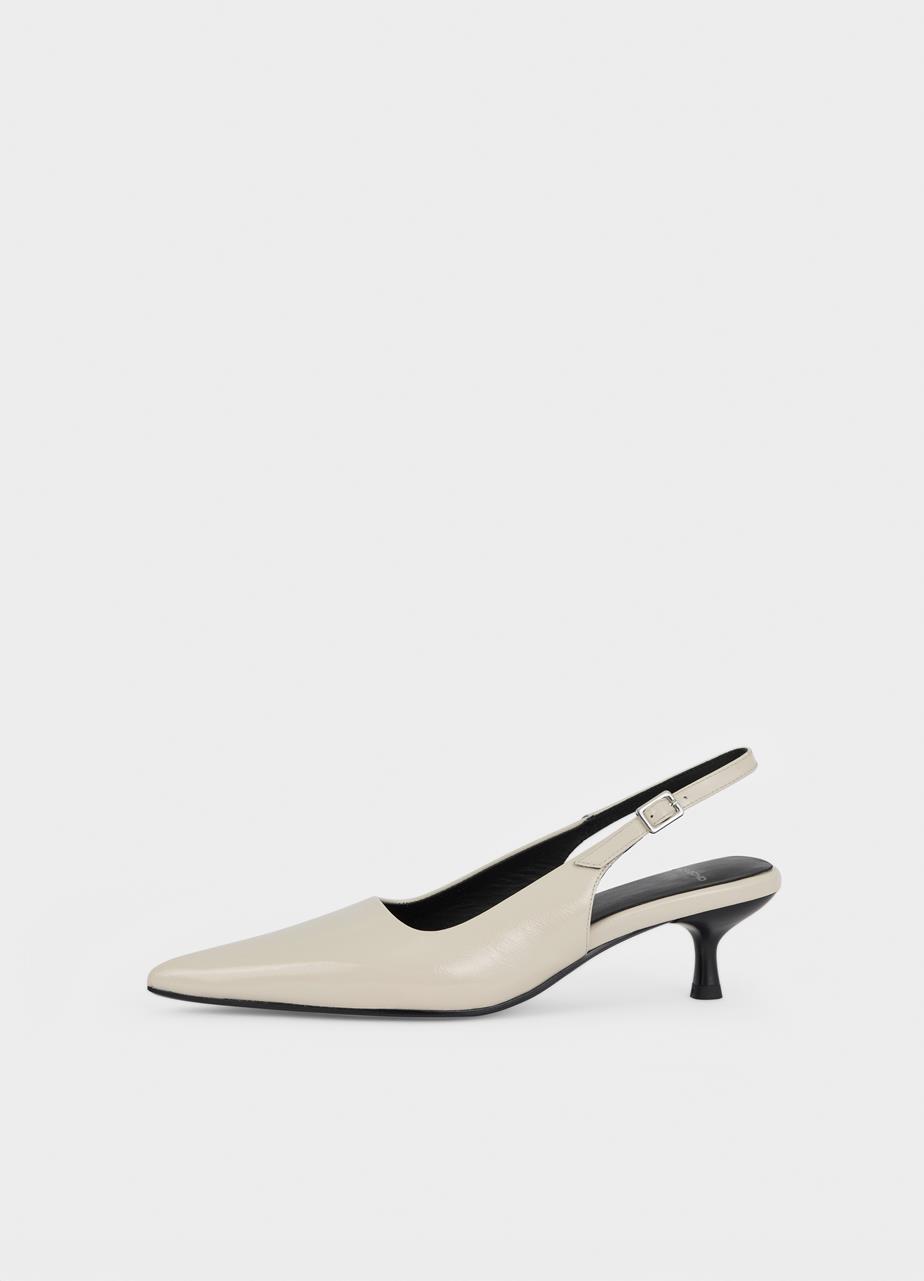 Lykke pumps Beige lackat skinn