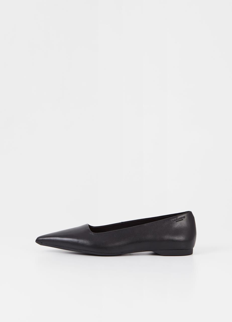 Hermine chaussures basses Noir cuir