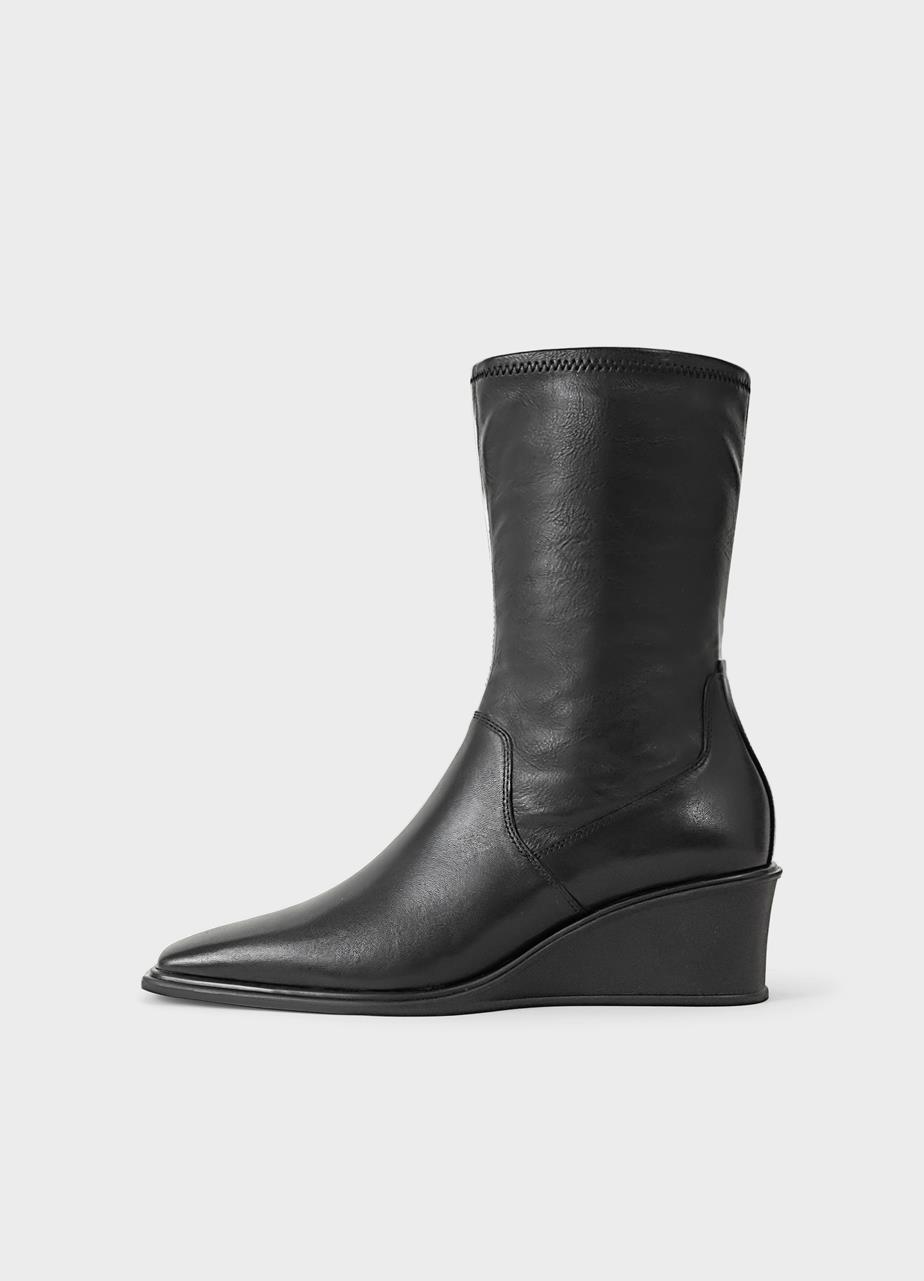 Aino boots Black leather/comb