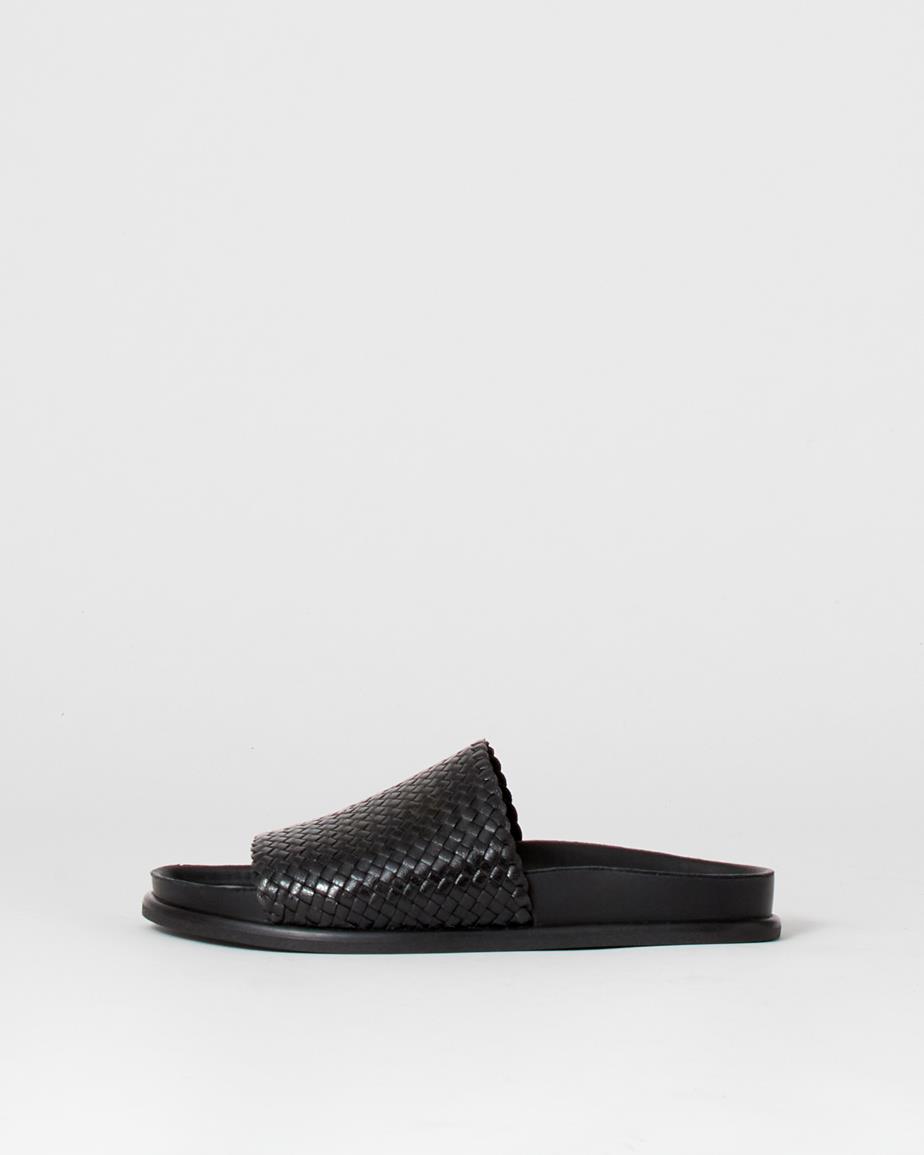 Effie sandaler Svart, Lackat/Präglat Skinn