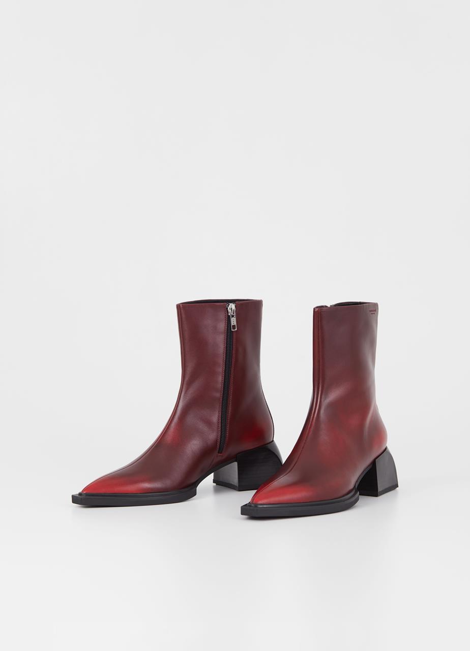 Vivian boots Red brush-off leather