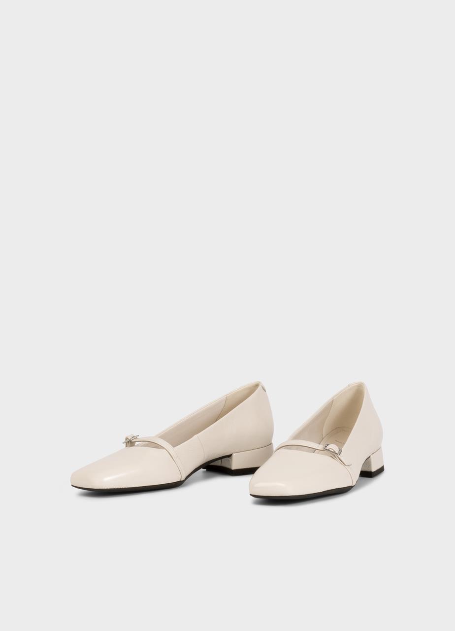 Debbi escarpins Beige cuir verni