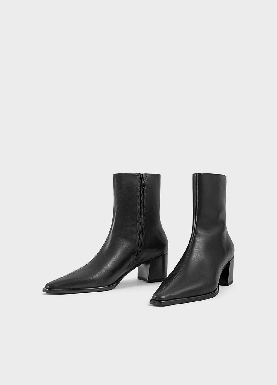 Giselle boots Black leather