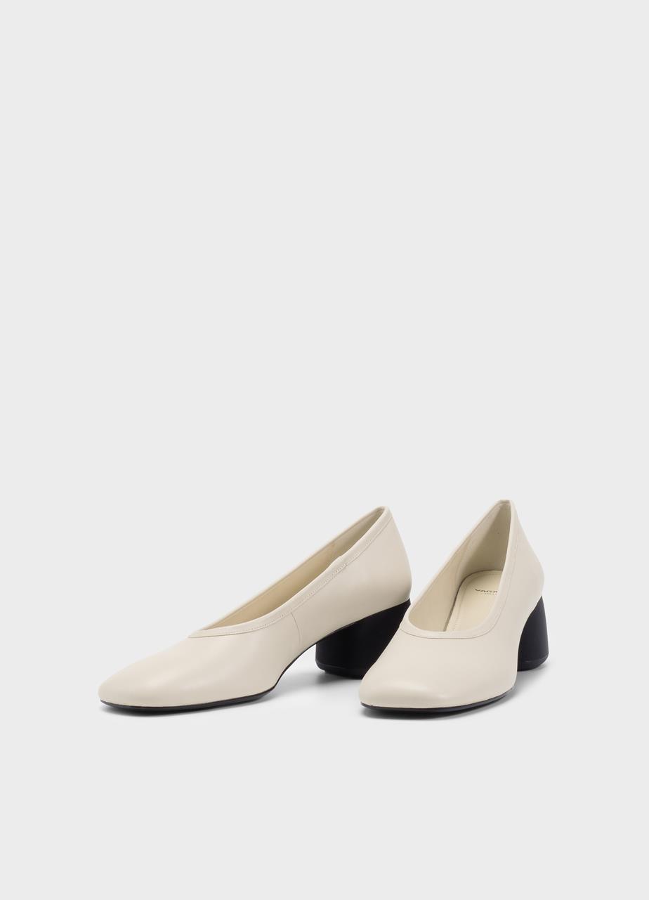 Livia pumps Offwhite læder