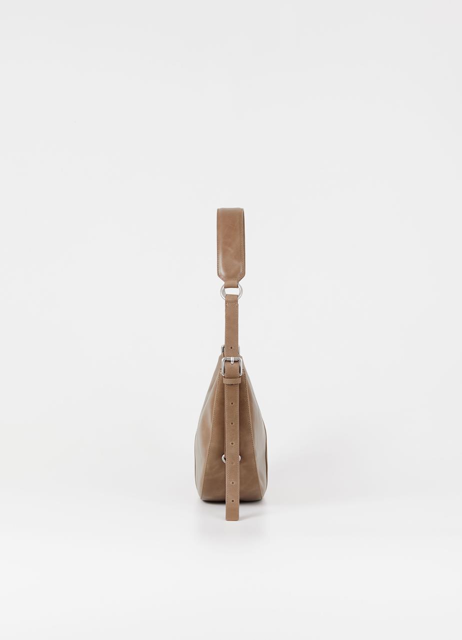 Itami bag Light Brown brush-off leather