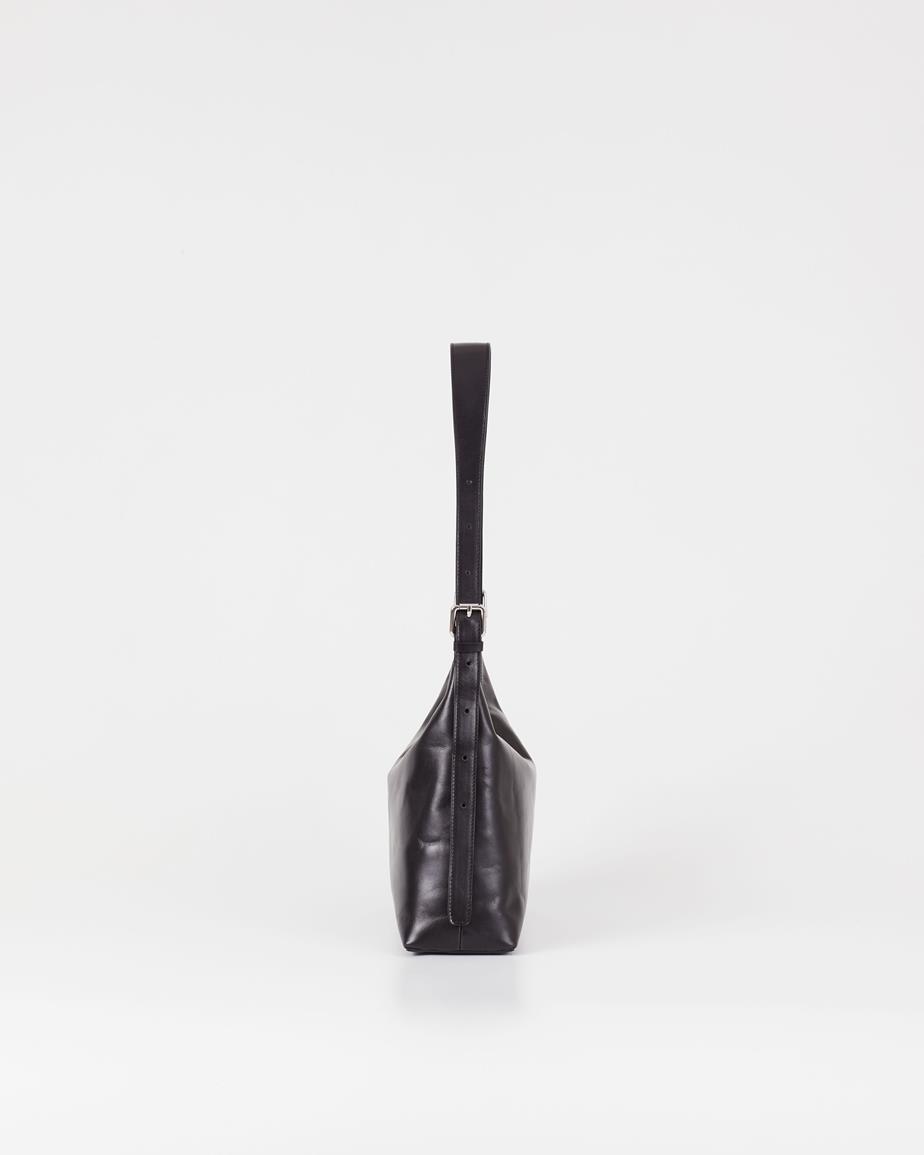 Bari borsa Nero, Pelle