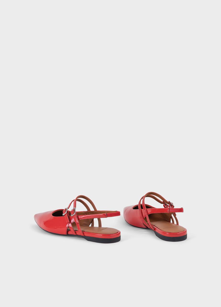 Hermine chaussures basses Rouge cuir verni