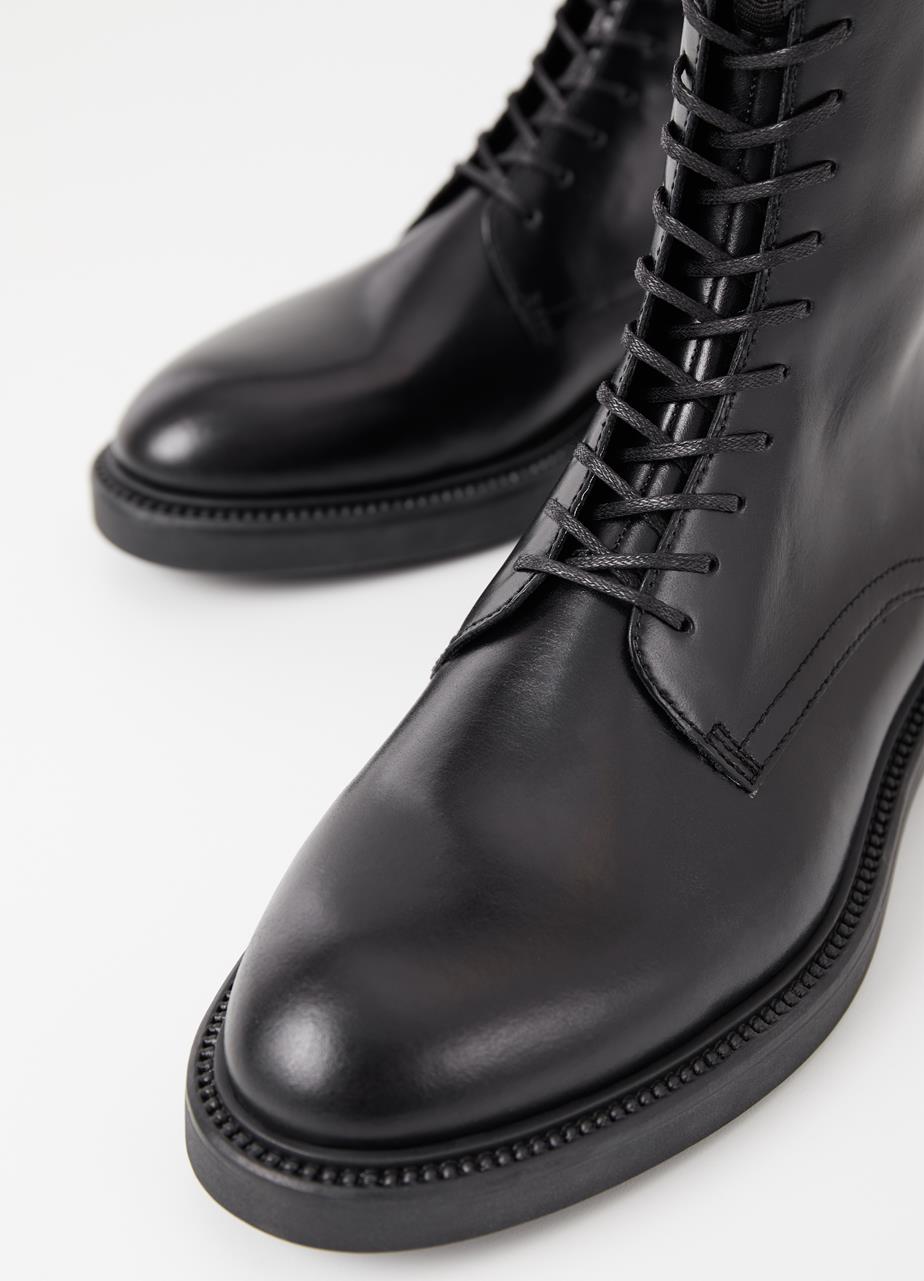 Alex w boots Black leather