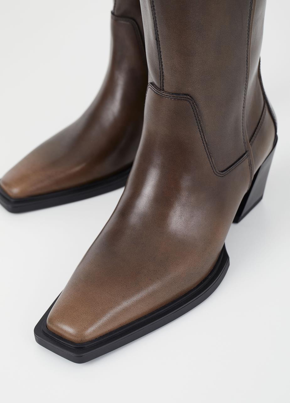 Alina tall boots Brown brush-off leather