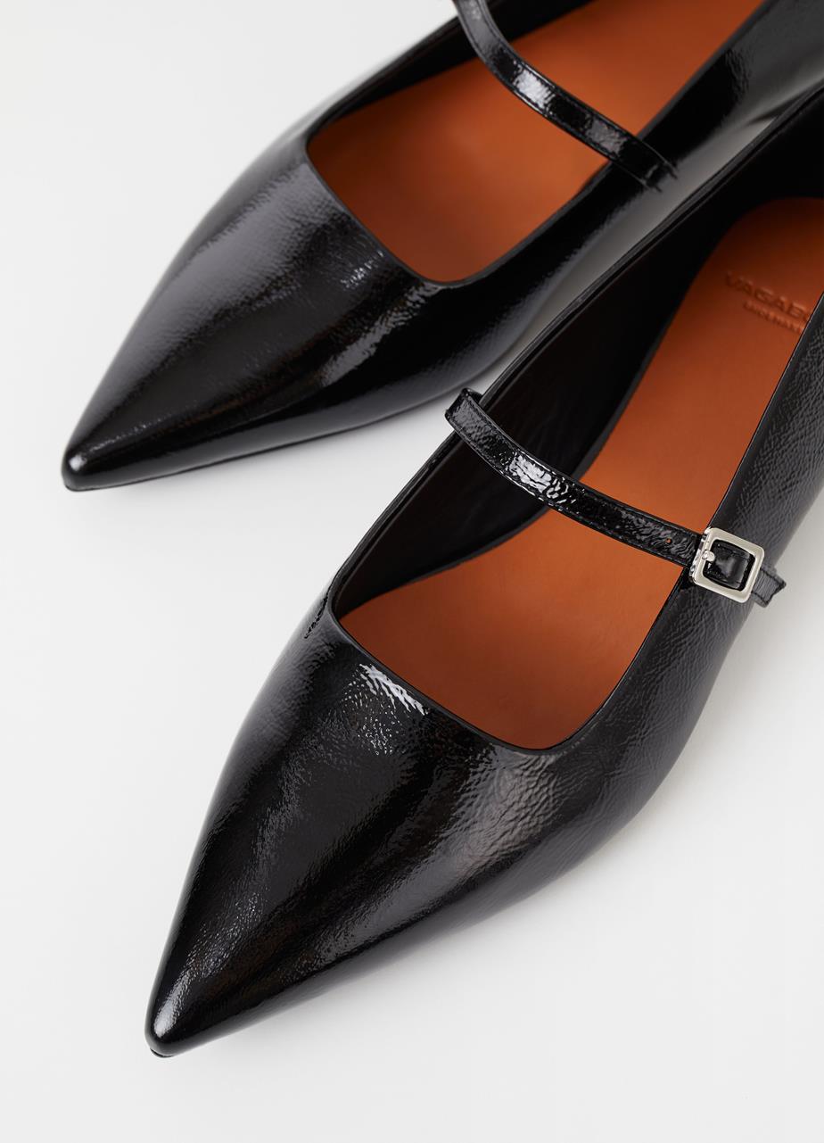 Hermine shoes Black patent leather
