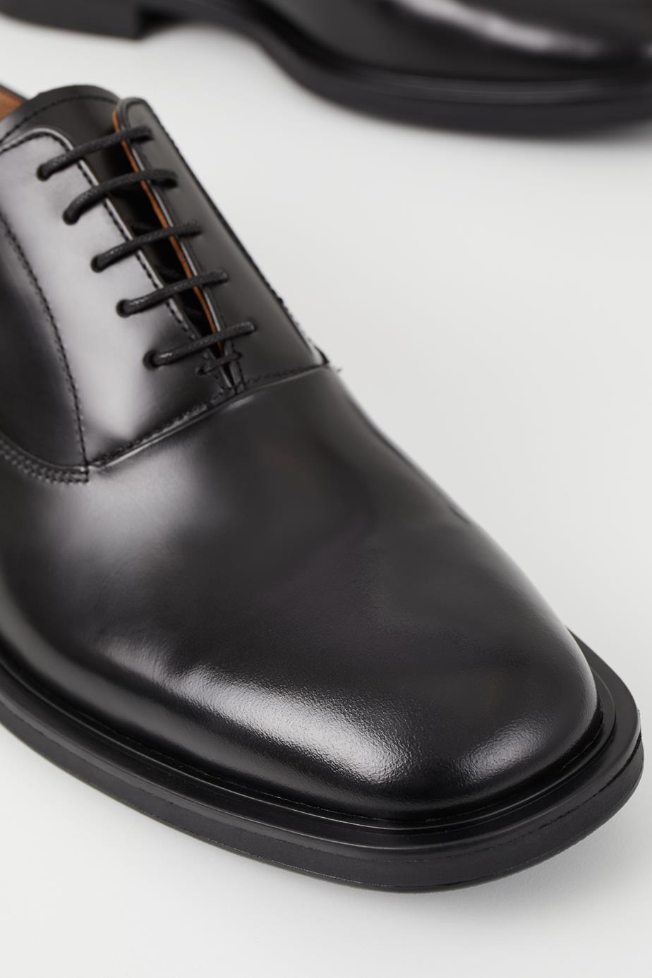 Andrew shoes Black polished leather
