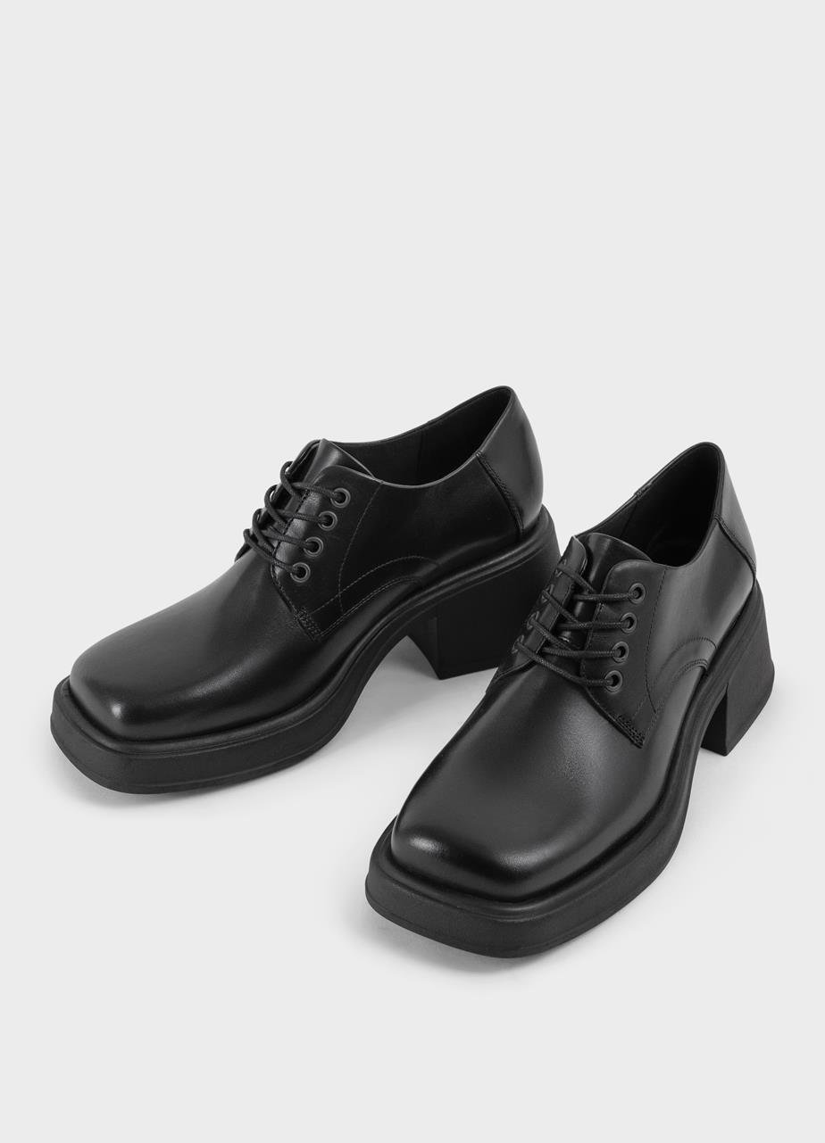 Dorah chaussures basses Noir cuir