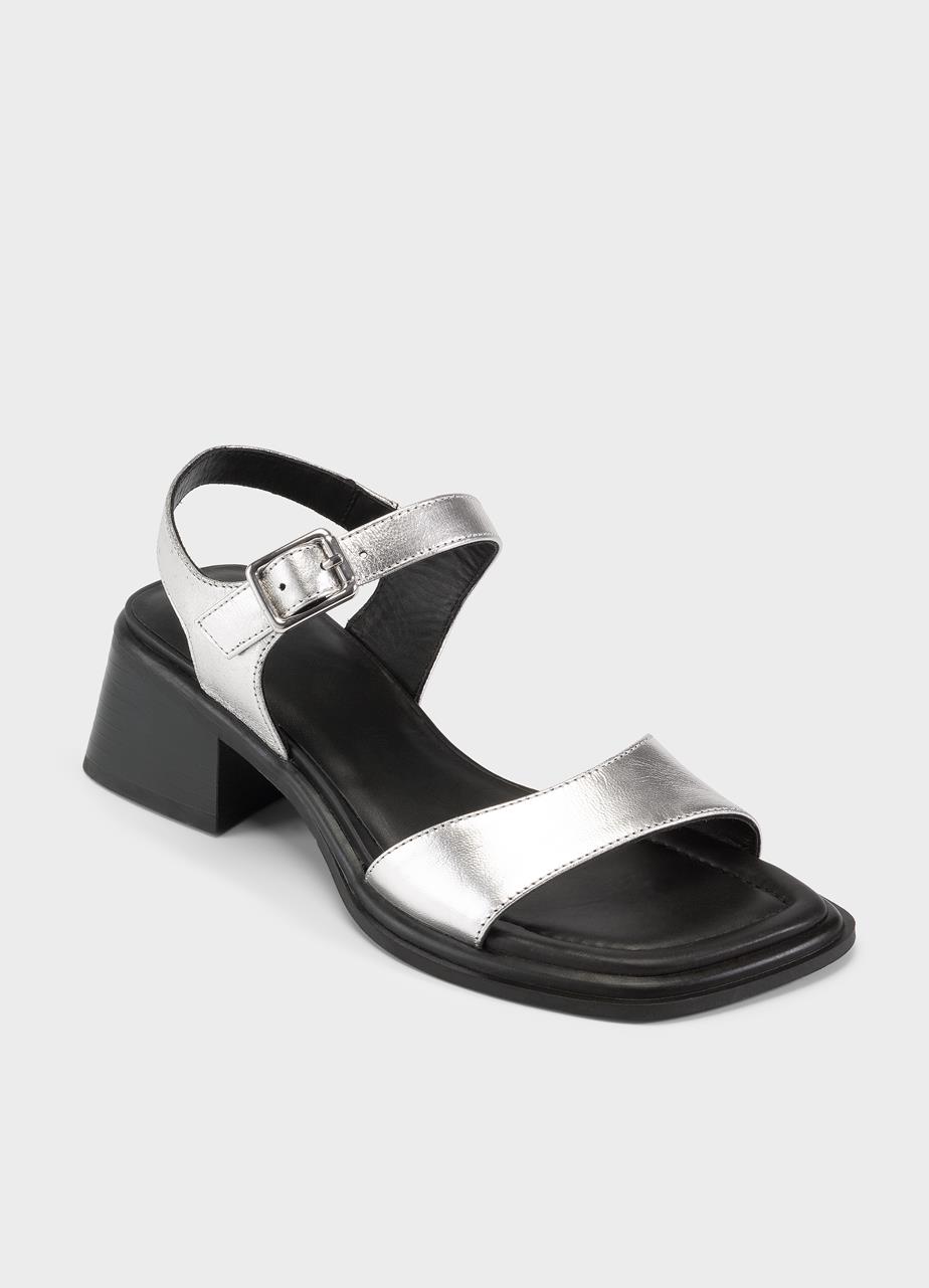 Ines sandaletter Silver metallfärgat skinn