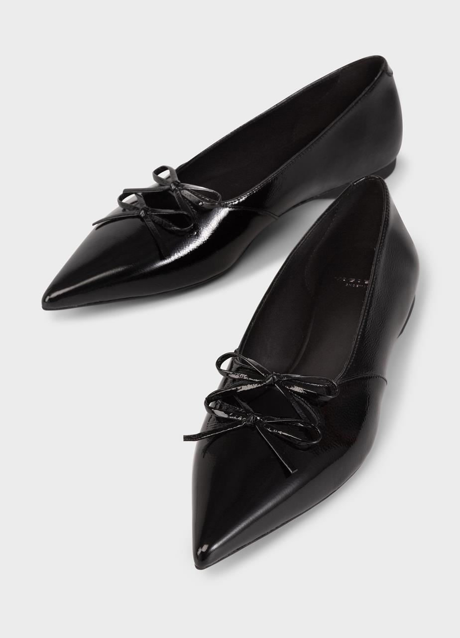 Hermine shoes Black patent leather