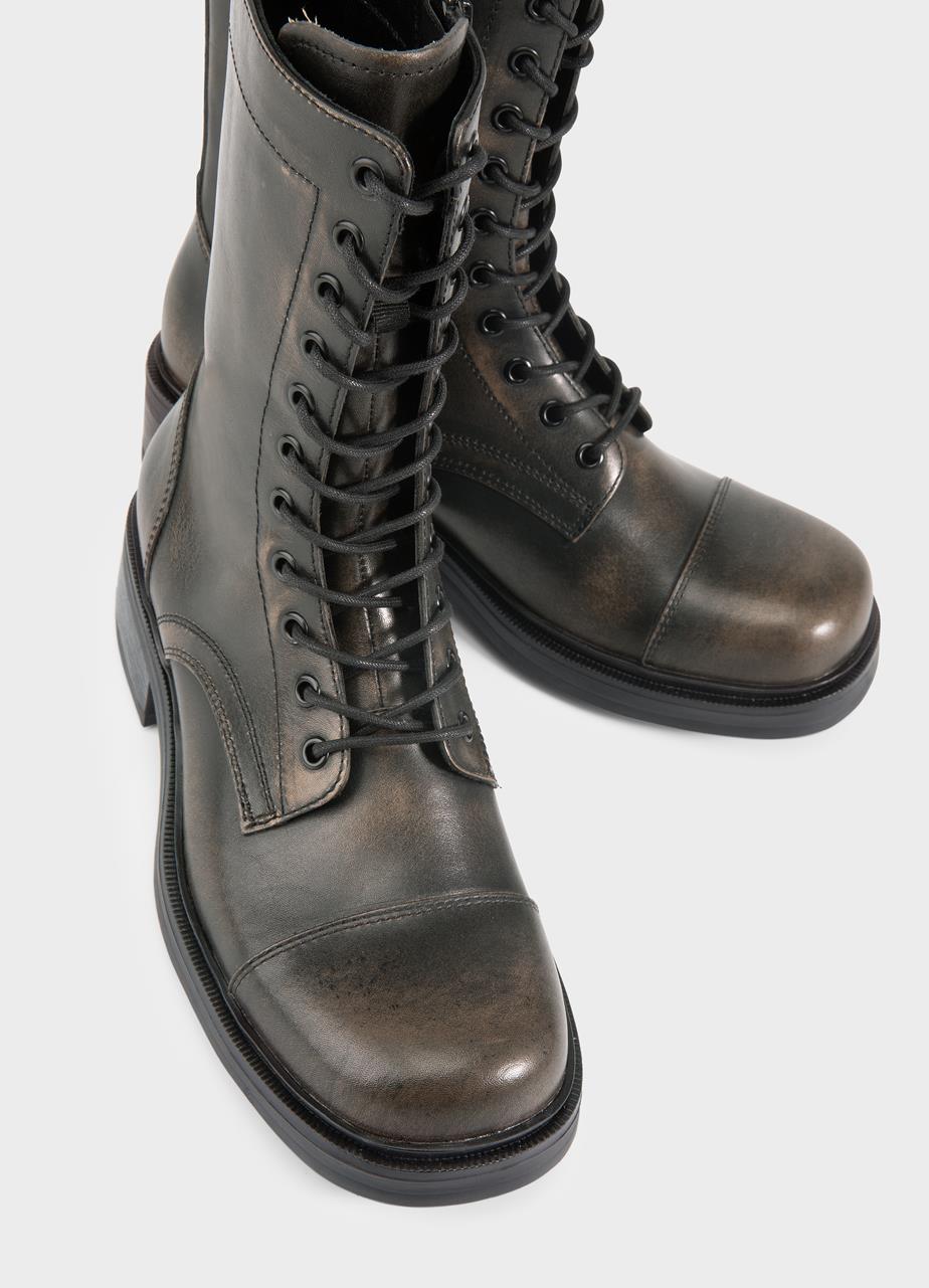 Karlie botas Castanho brush off