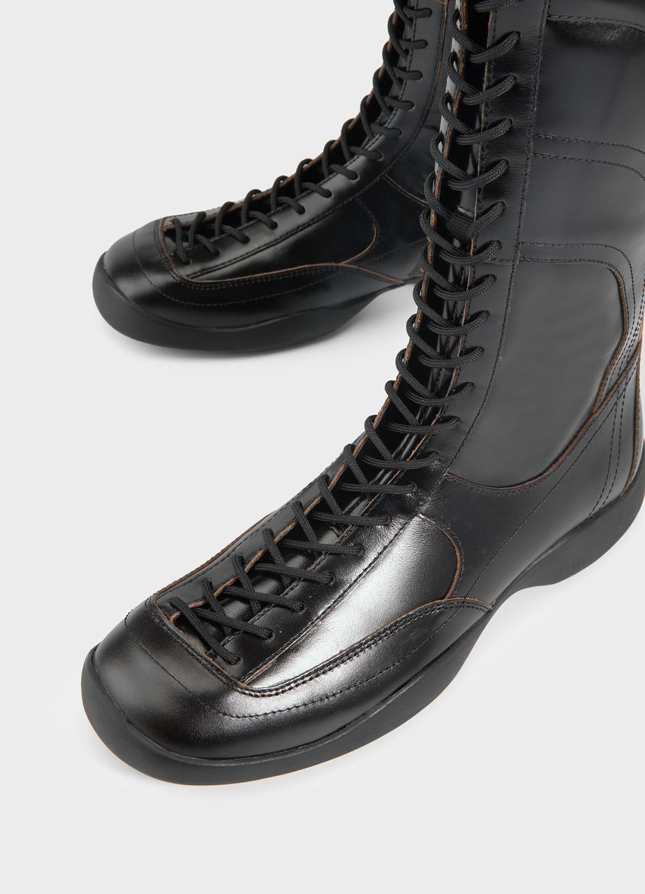 Sky boots Black contrast edges
