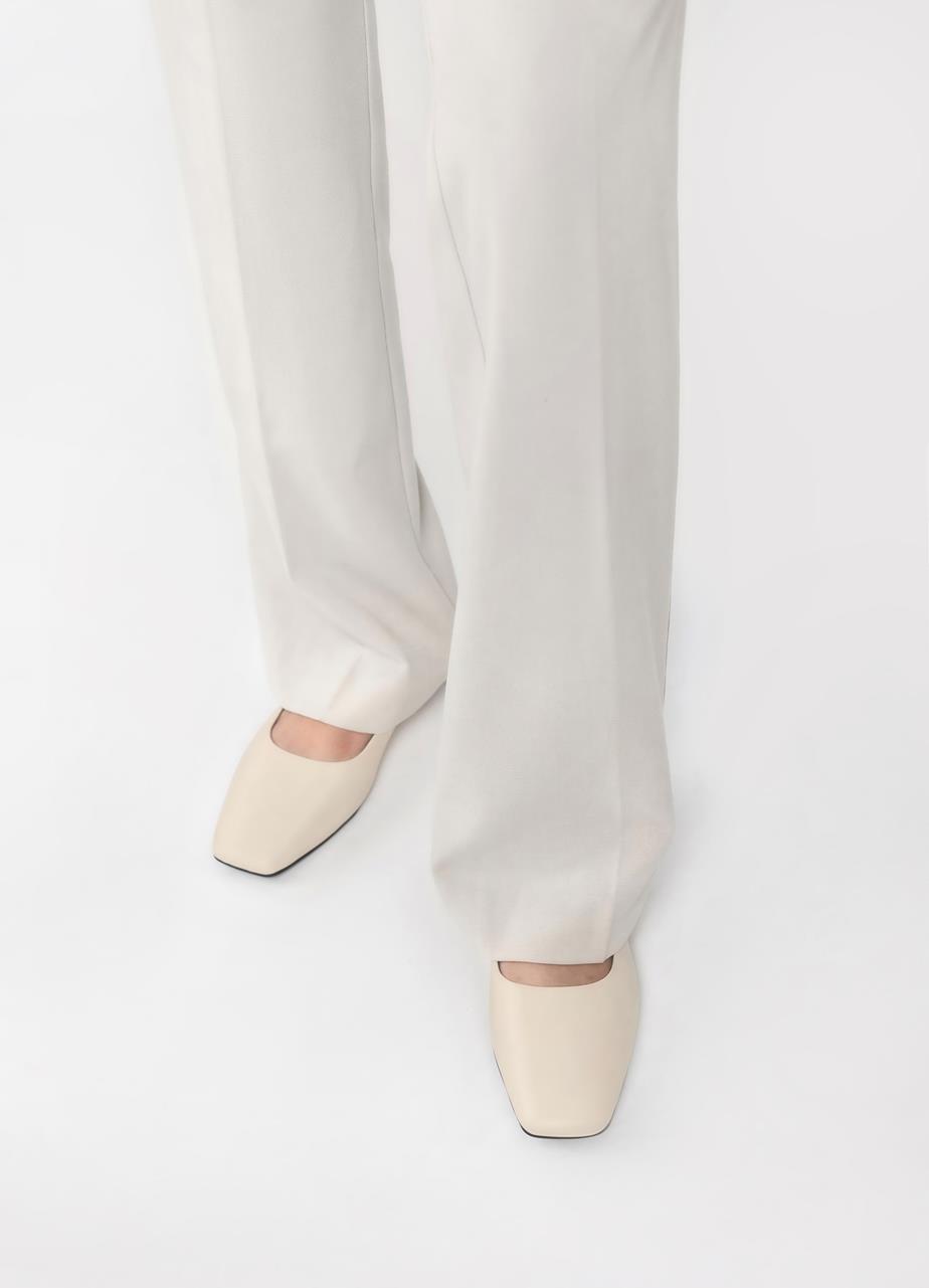 Delia shoes Off White leather