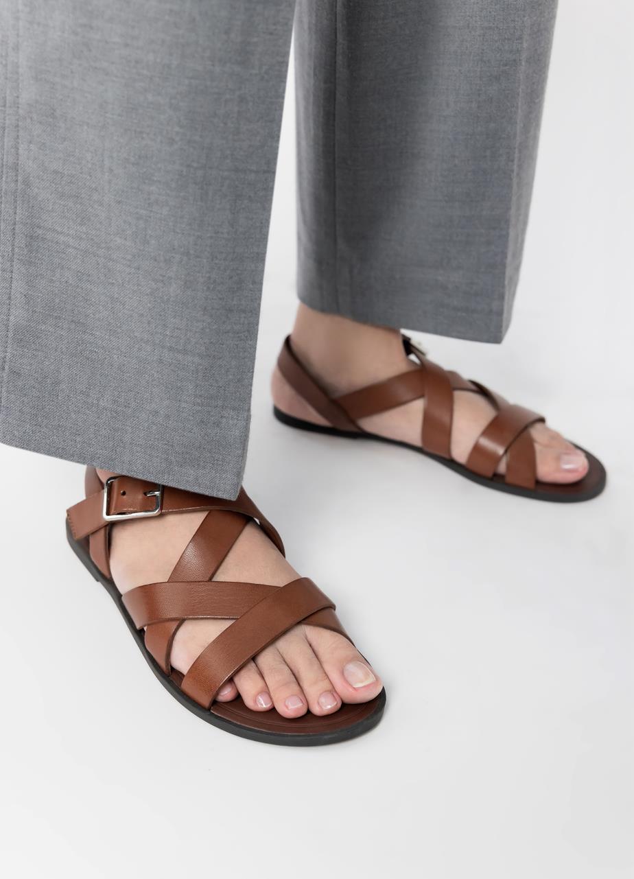 Tia 2.0 sandále Hnedá koža