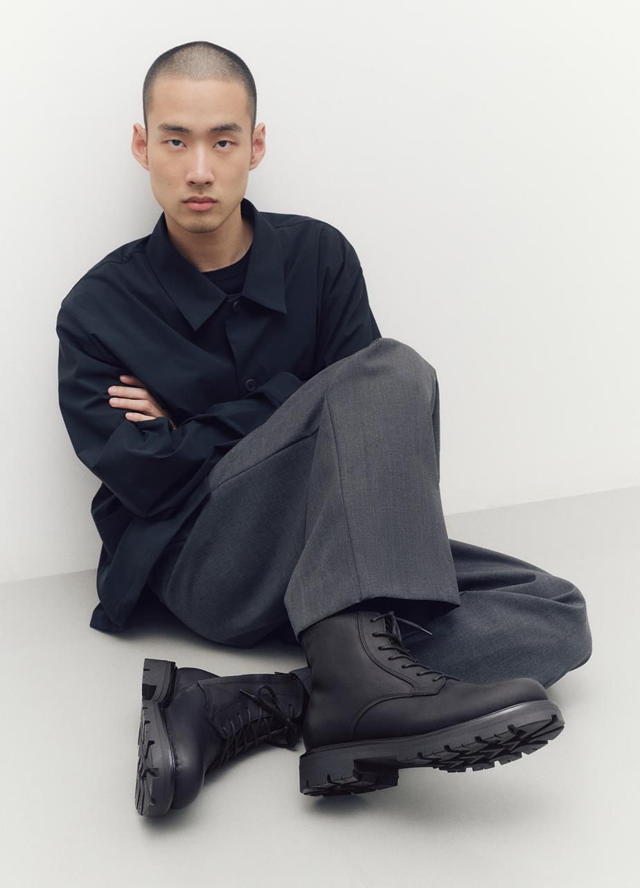 Cameron boots Black oily nubuck