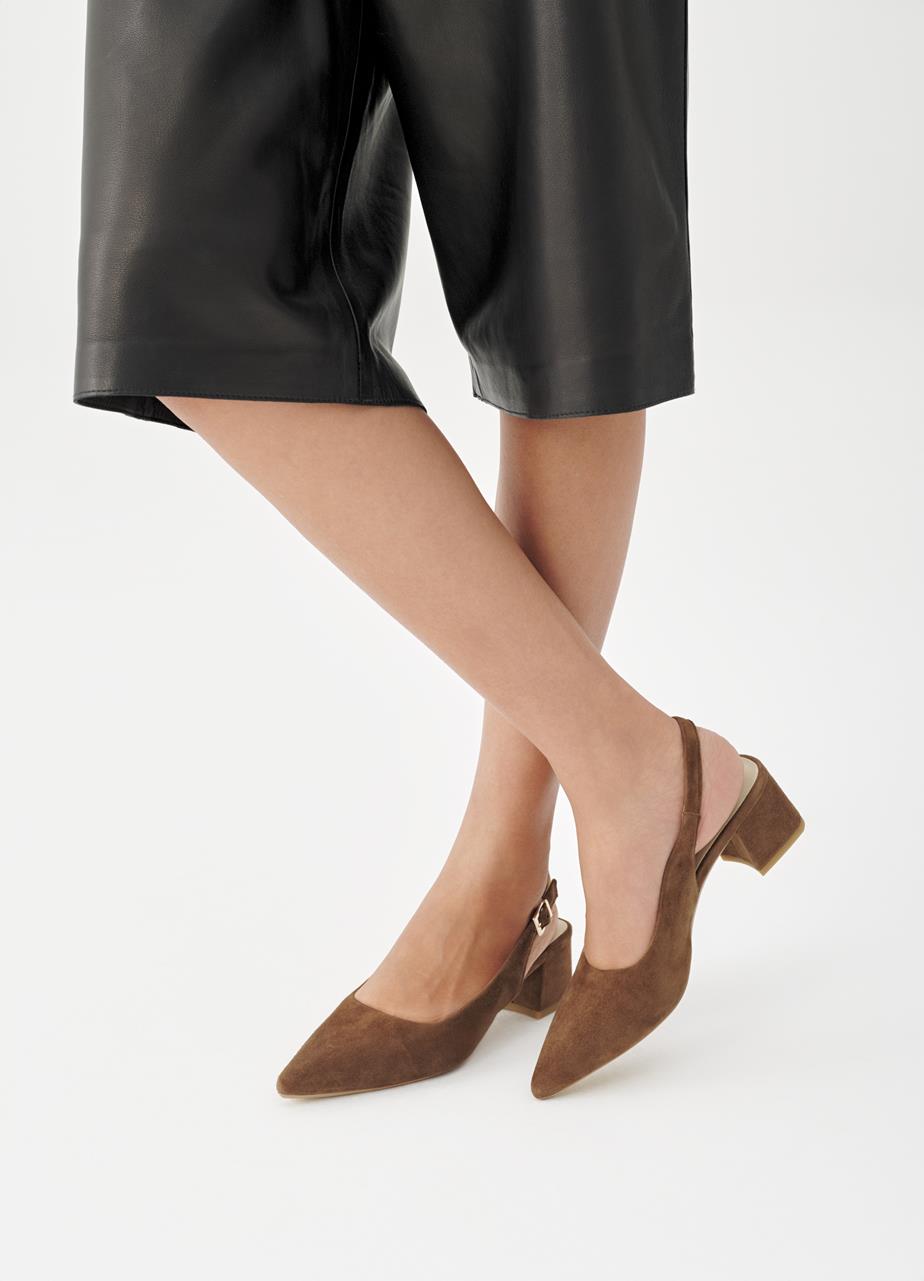 Marta γοβεσ Καφε, Σουεντ