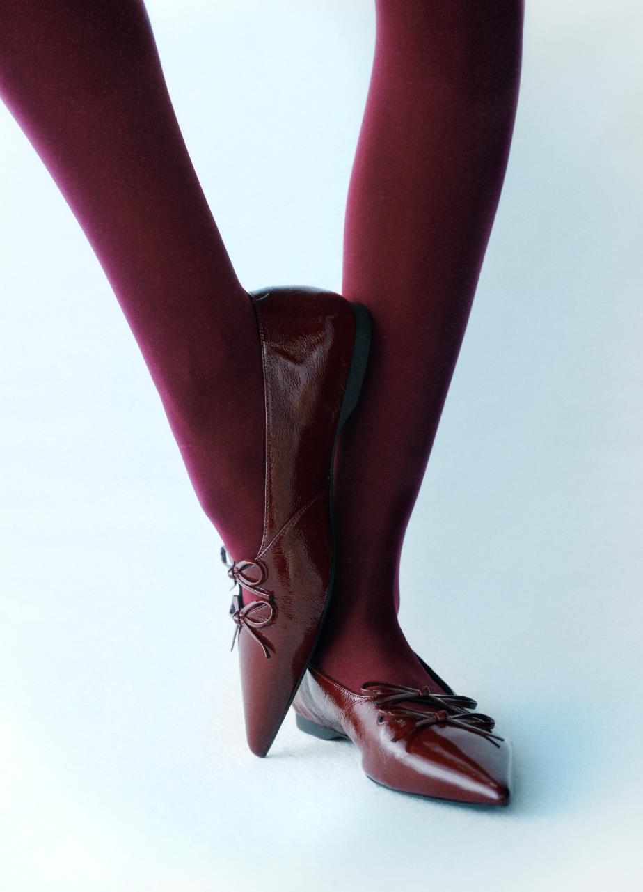 Hermine shoes Dark Red patent leather