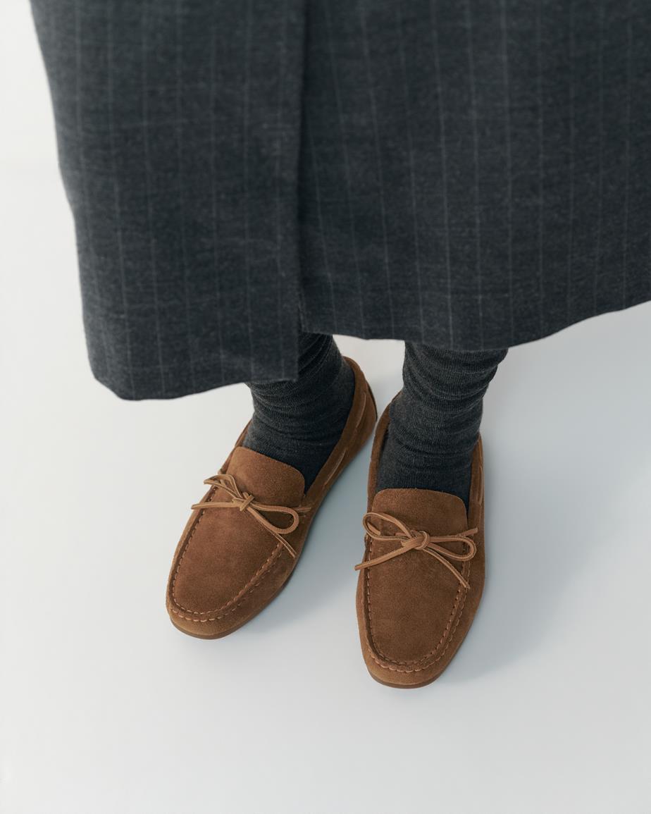 Larissa loaferji Rjavi, Semiš