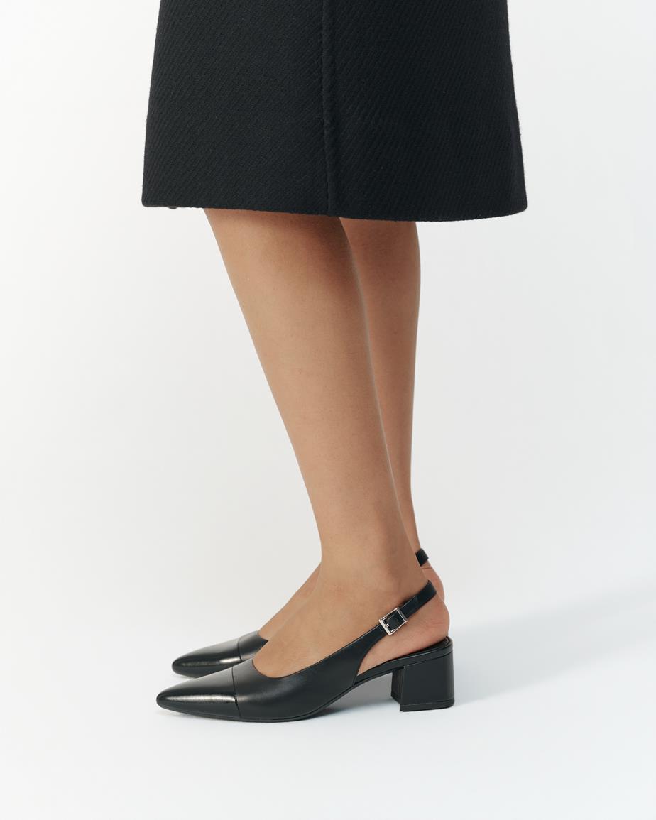 Marta pumps Black, Leather/Comb