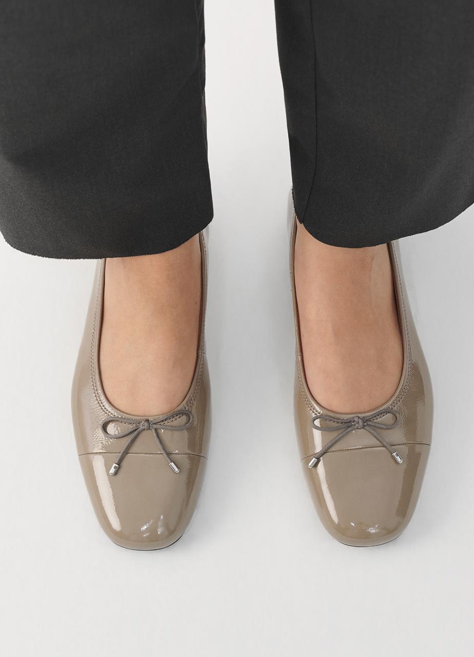 Jolin ballet flats Light Brown patent leather