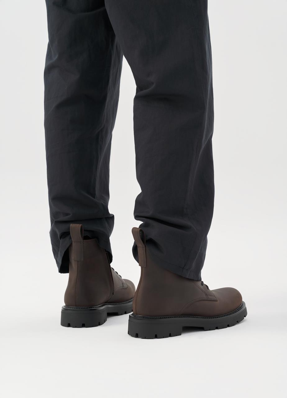 Cameron boots Brown oily nubuck