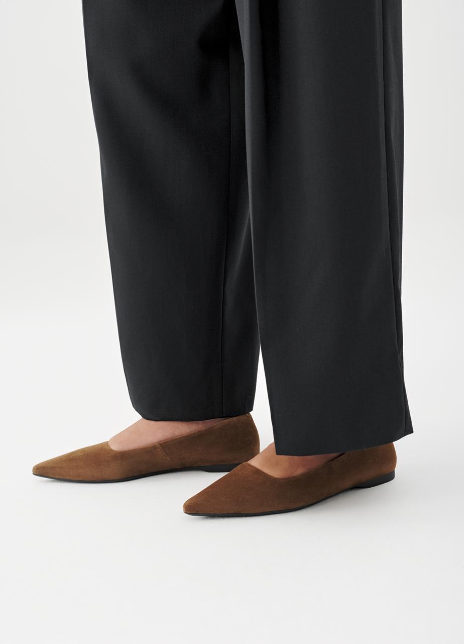 Hermine balerini Maro, Piele Întoarsa