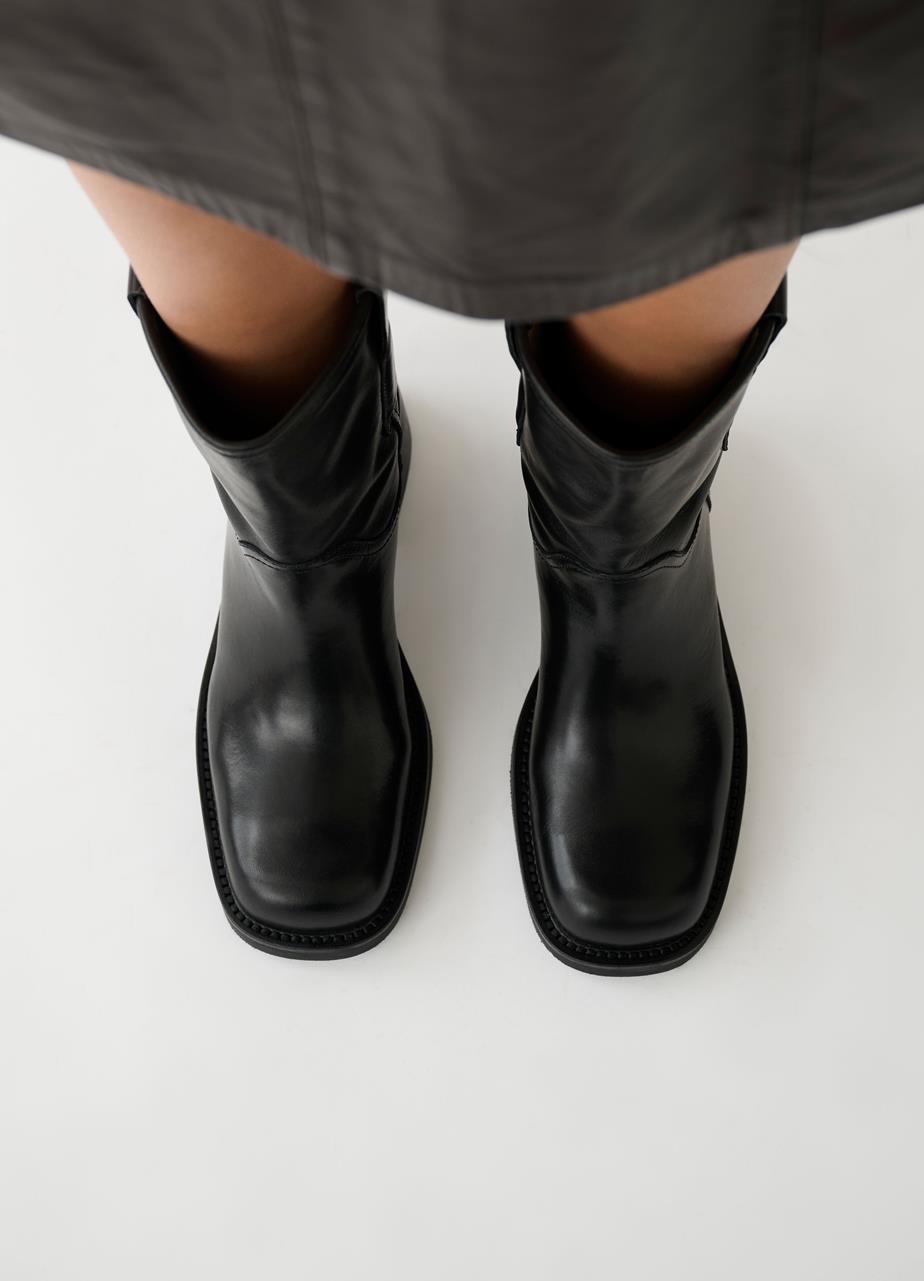 Nour botas Negro cuero