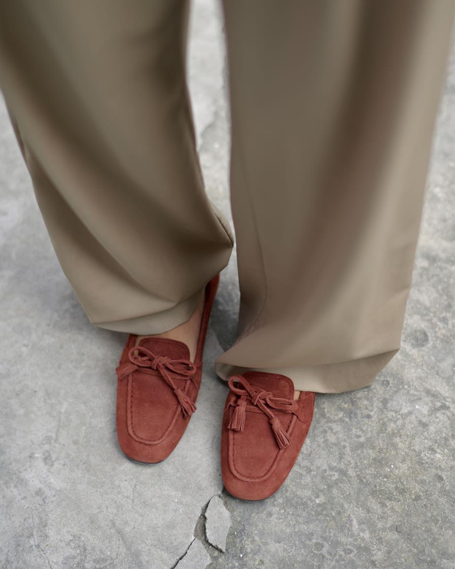 Hillary shoes Dark Red, Suede